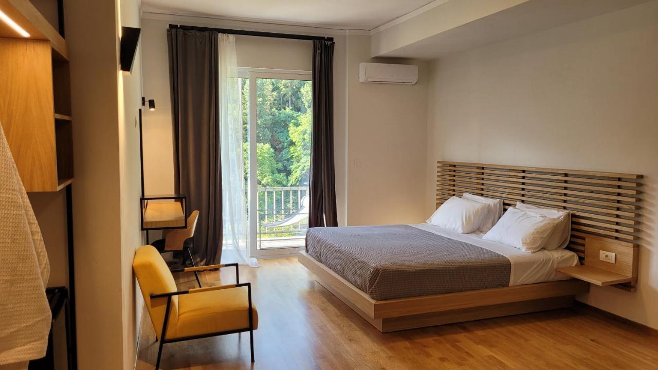 Theoxenia Hotel อันดริตไซนา ภายนอก รูปภาพ
