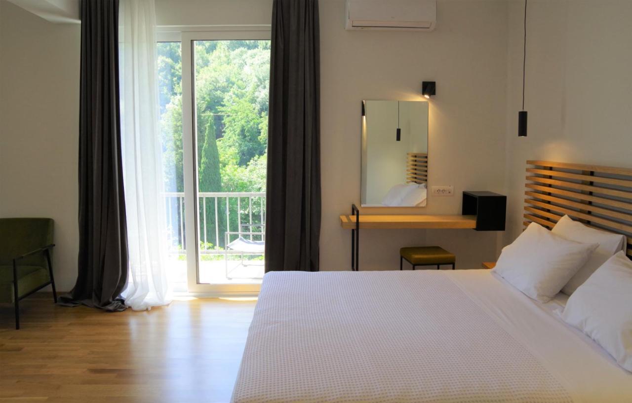 Theoxenia Hotel อันดริตไซนา ภายนอก รูปภาพ